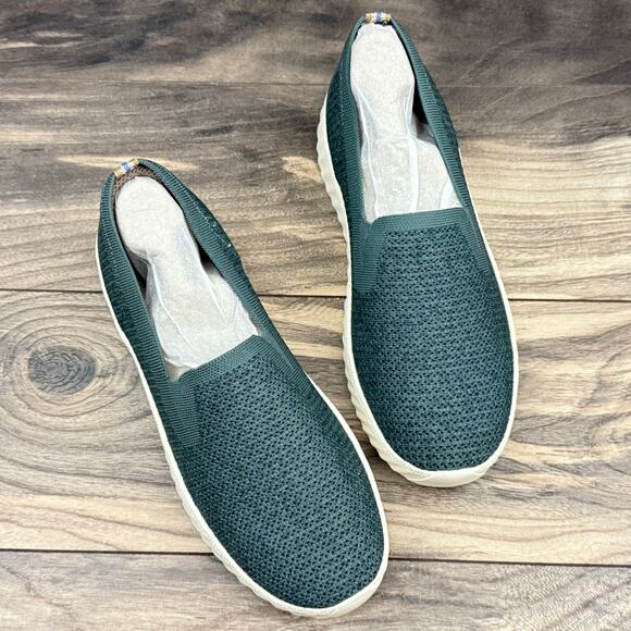 NIB Bzees Wednesday 9M Slip On Comfort Platform Sneakers Green - Picture 3 of 11